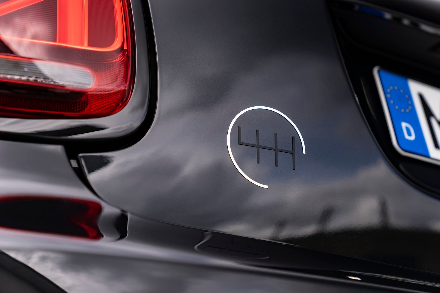 Mini John Cooper Works 1to6 revealed as farewell to the manual gearbox