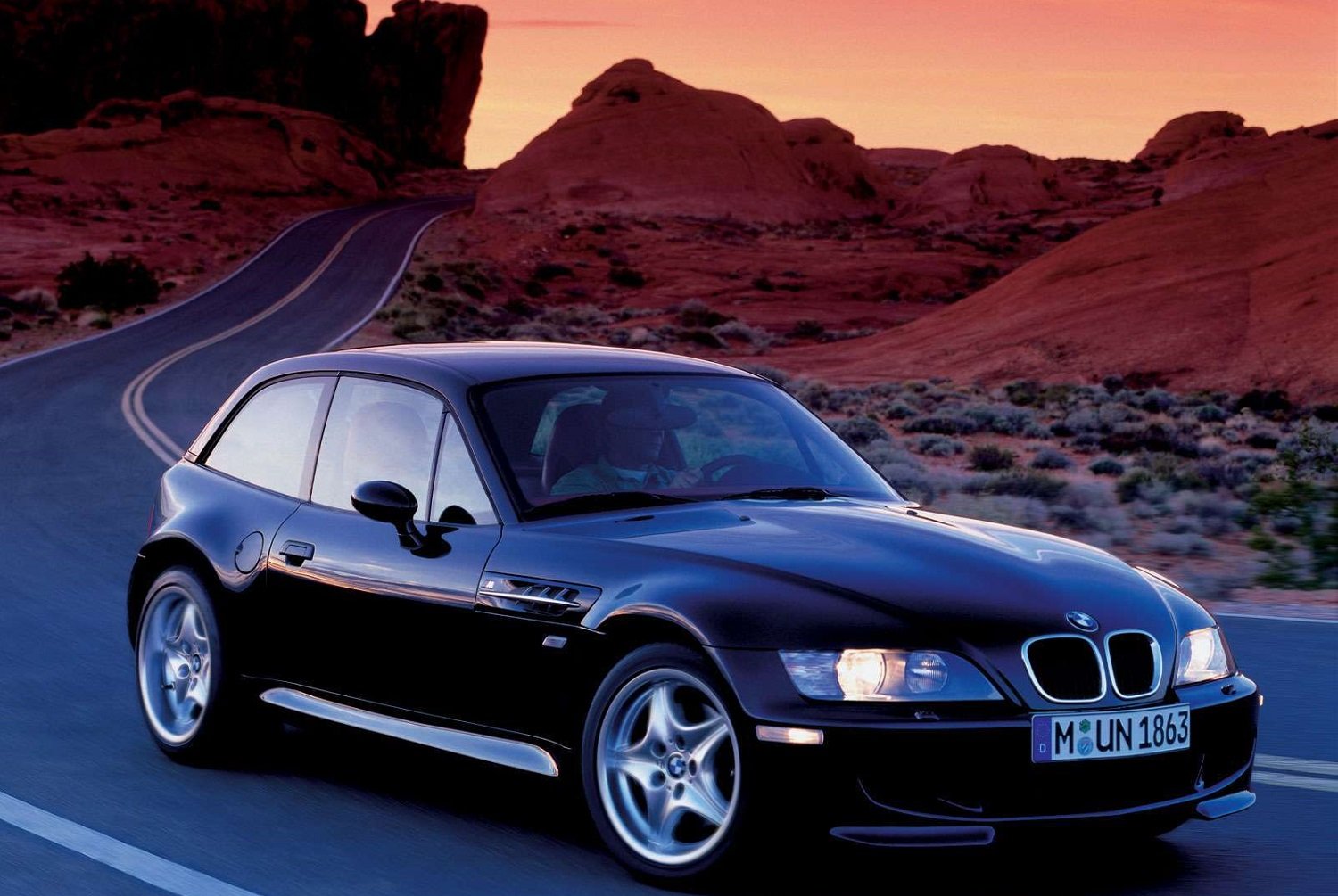 BMW Concept Touring Coupe again tipped for viable production