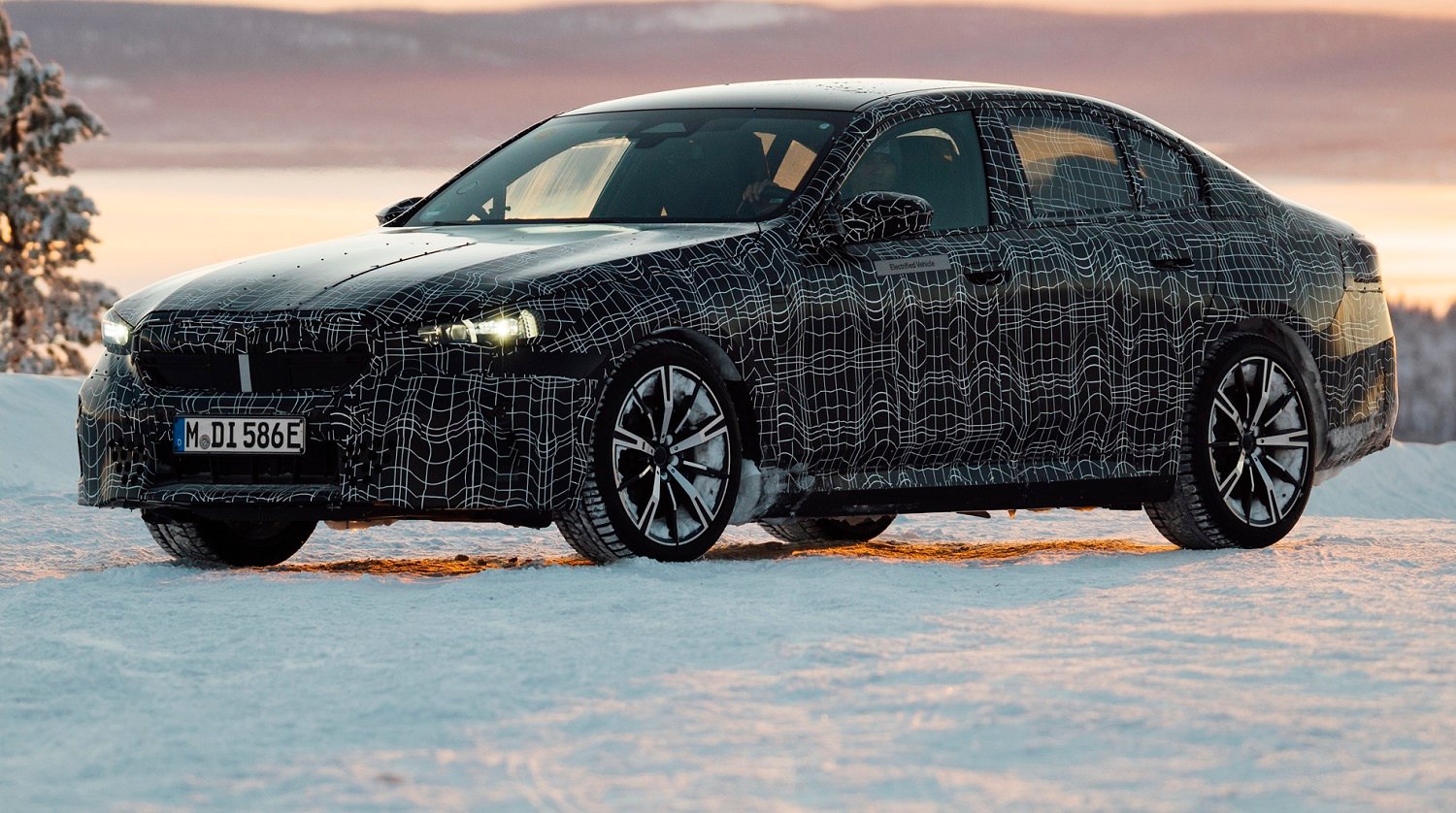 BMW debuting new 5 Series and i5 on 24 May