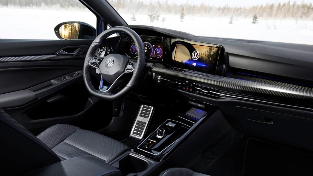 2023 Volkswagen Golf R 20 Years price and specs