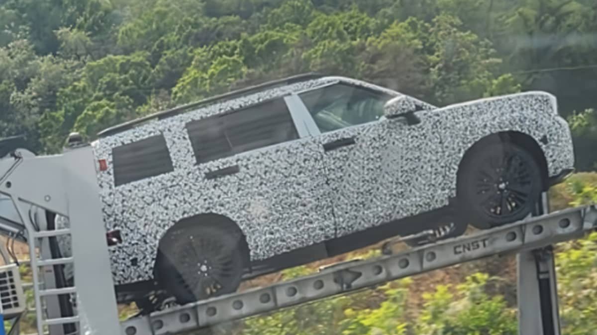 Best look yet at new 2024 Hyundai Santa Fe