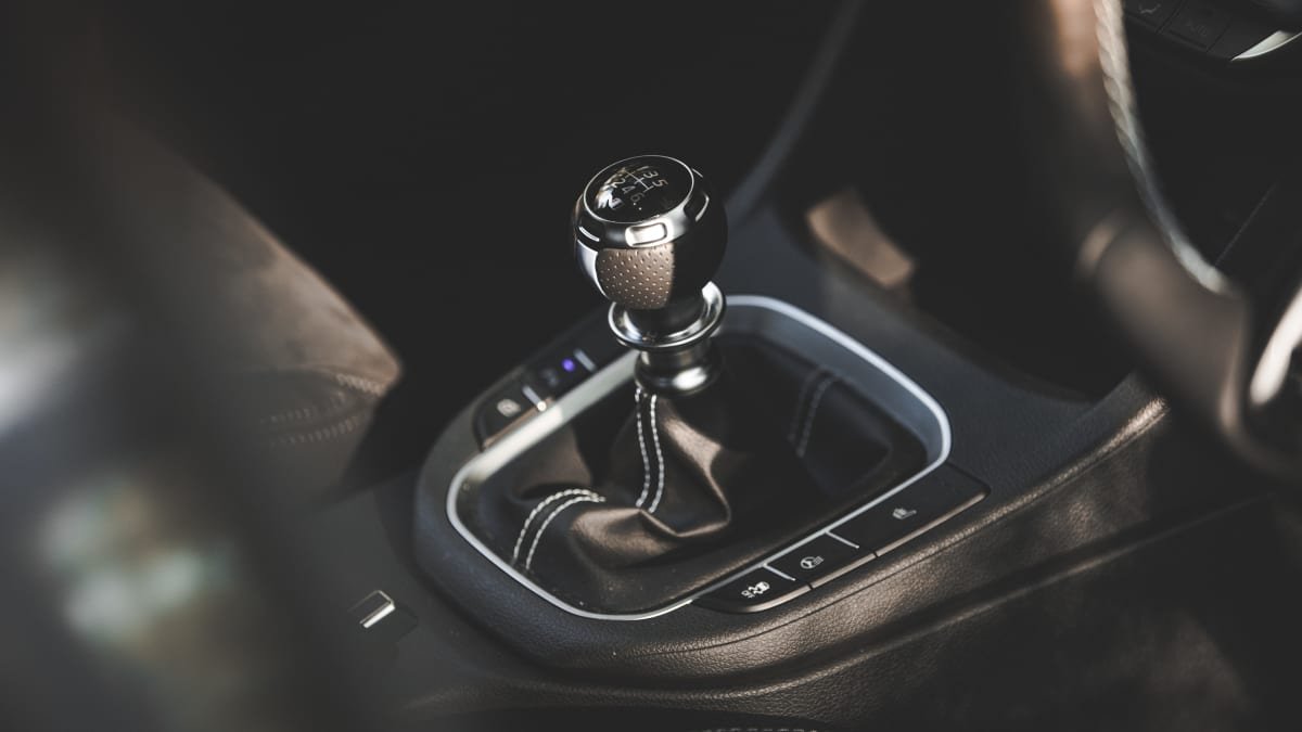 New cars Australians buy most with manual transmissions