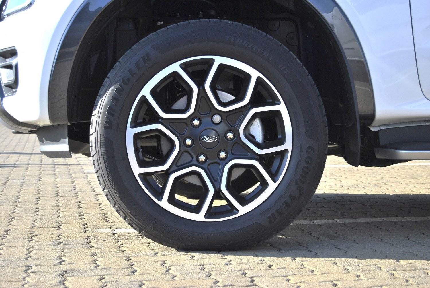 Wildtrak added to Ford Everest range