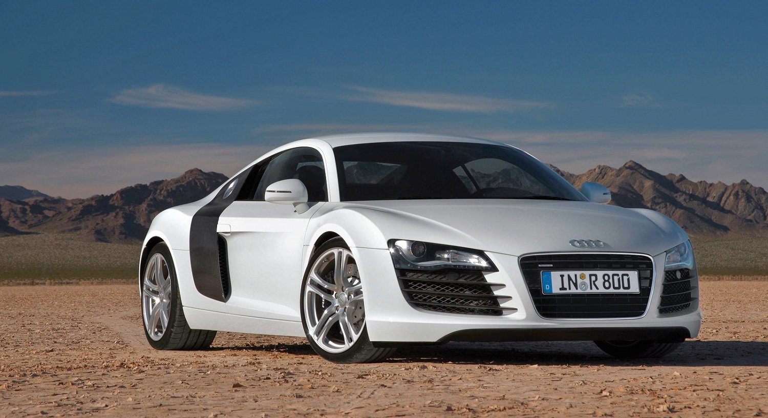 Sports car on-sale in South Africa for less than R1-million