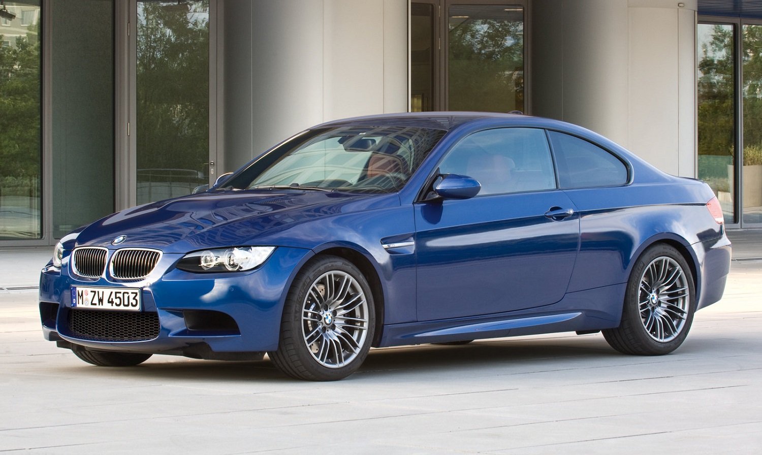 Sports car on-sale in South Africa for less than R1-million