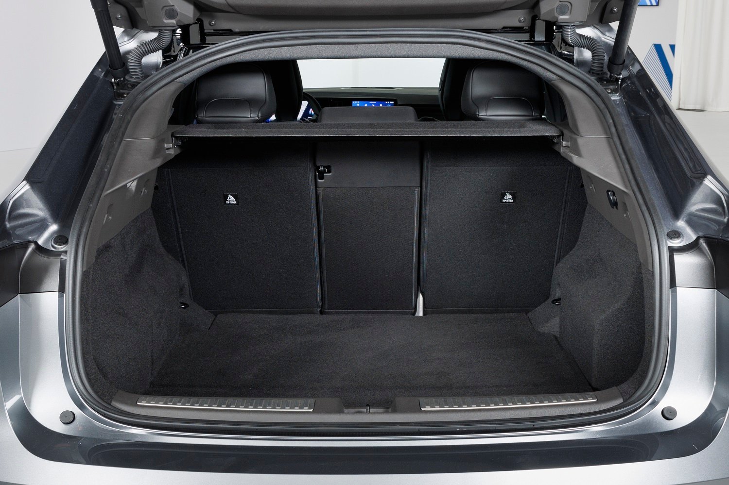 Renault reveals all-new Rafale