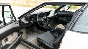 The interior of a 1980 BMW M1.