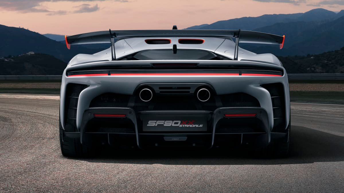 2024 Ferrari SF90 XX unveiled