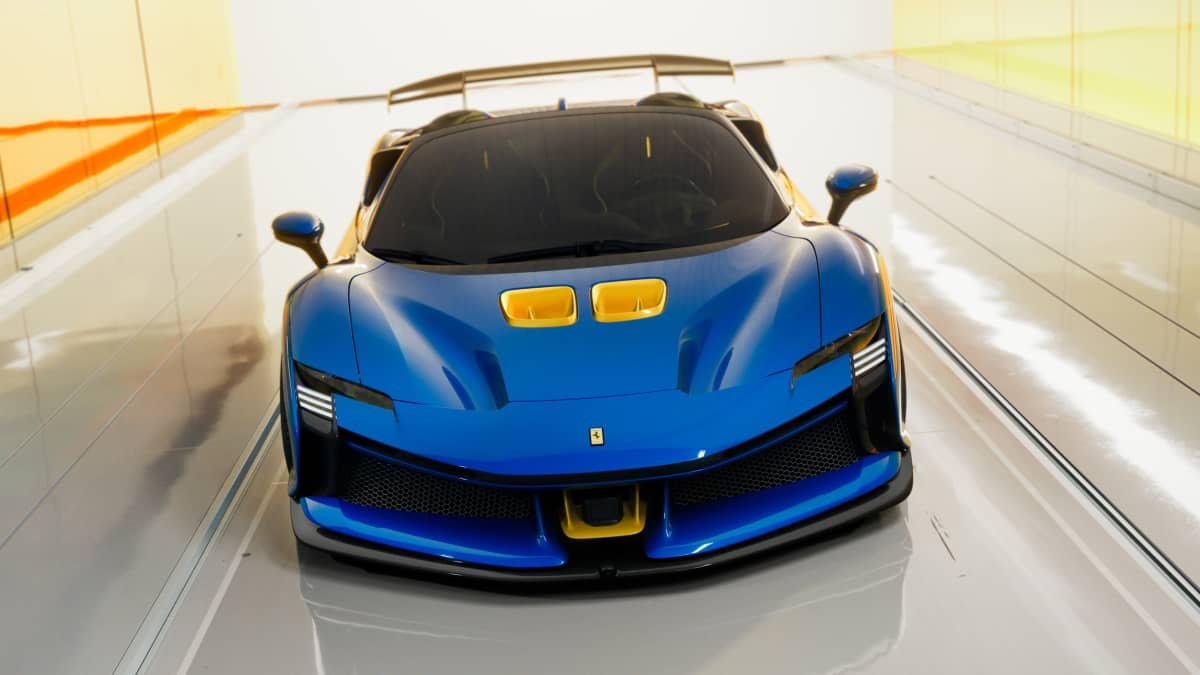 2024 Ferrari SF90 XX unveiled