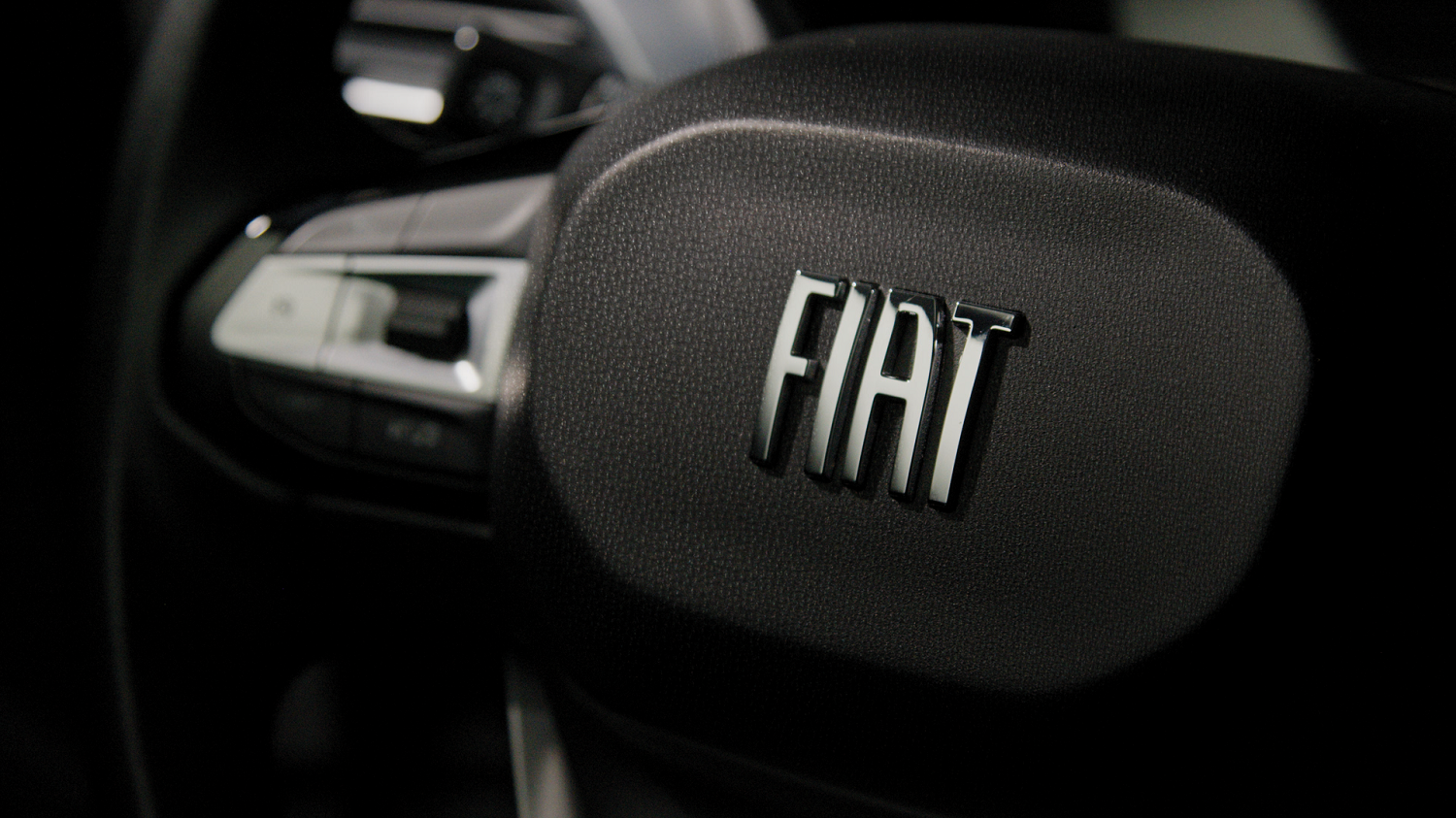 Fiat continues teasing Titano bakkie, this time internally