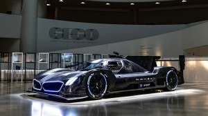 The BMW M Hybrid V8 race car at the Solomon R. Guggenheim Museum in New York