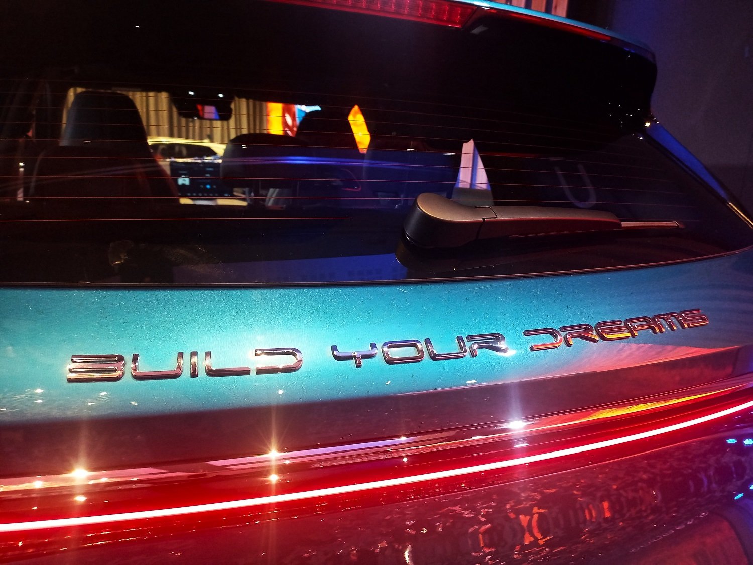 BYD debuts in South Africa by pricing all-electric Atto 3