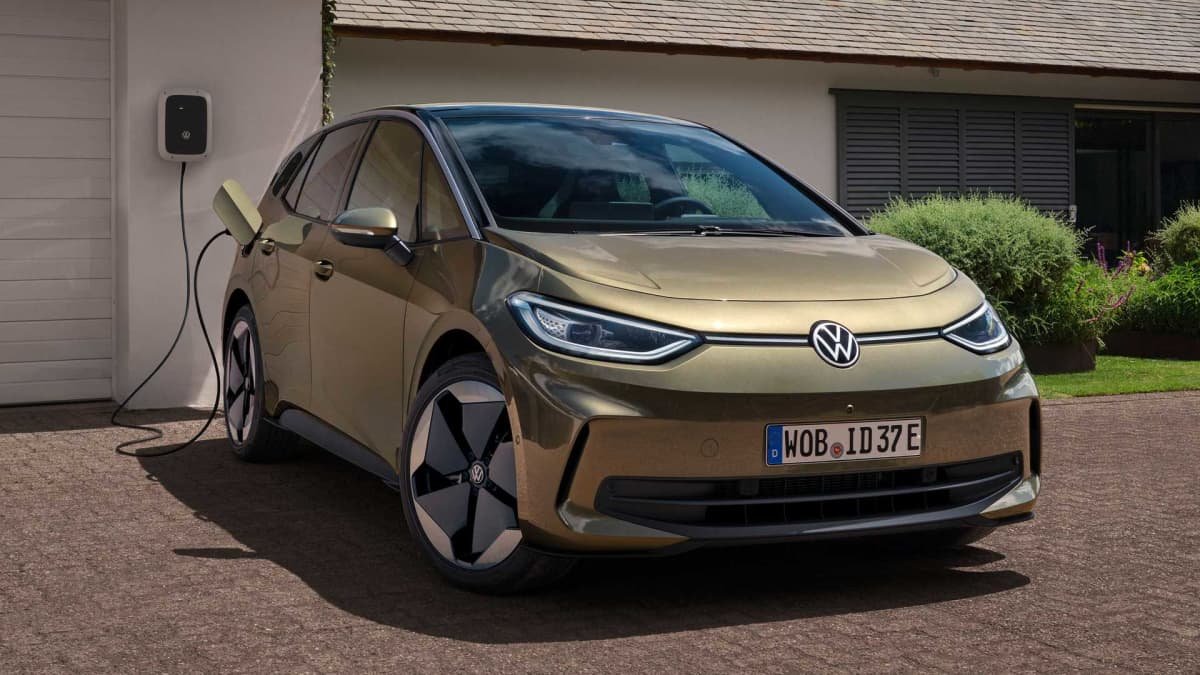 Electric Volkswagen ID.4, ID.5 GTX sports SUVs, ID.3 GTX hot hatch here next year