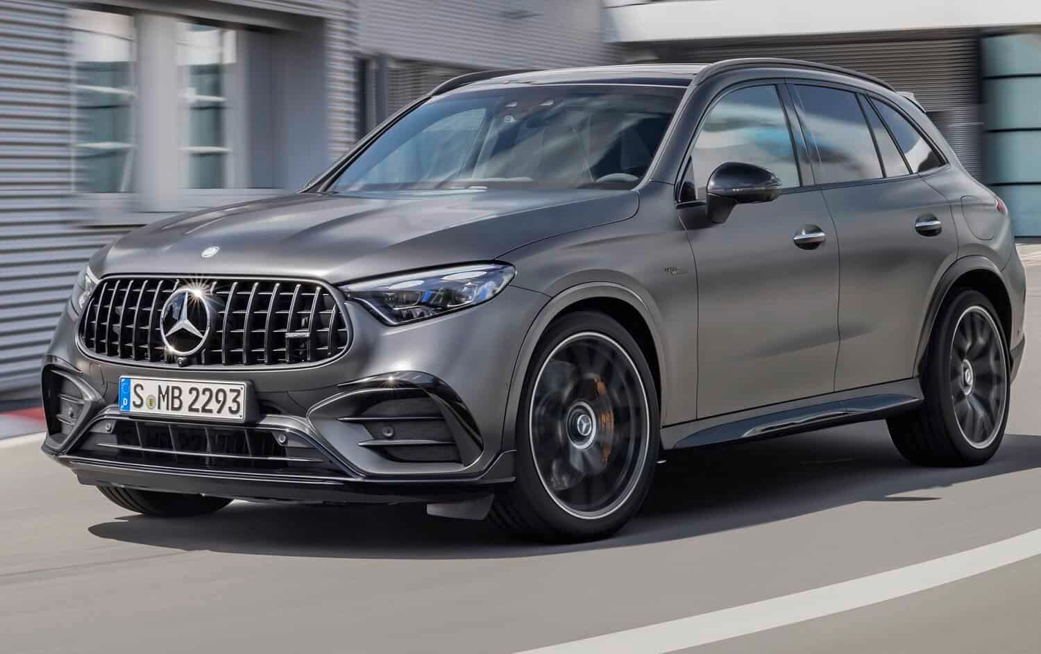Mercedes-AMG has revealed the new plug-in hybrid GLC 63 S E Performance