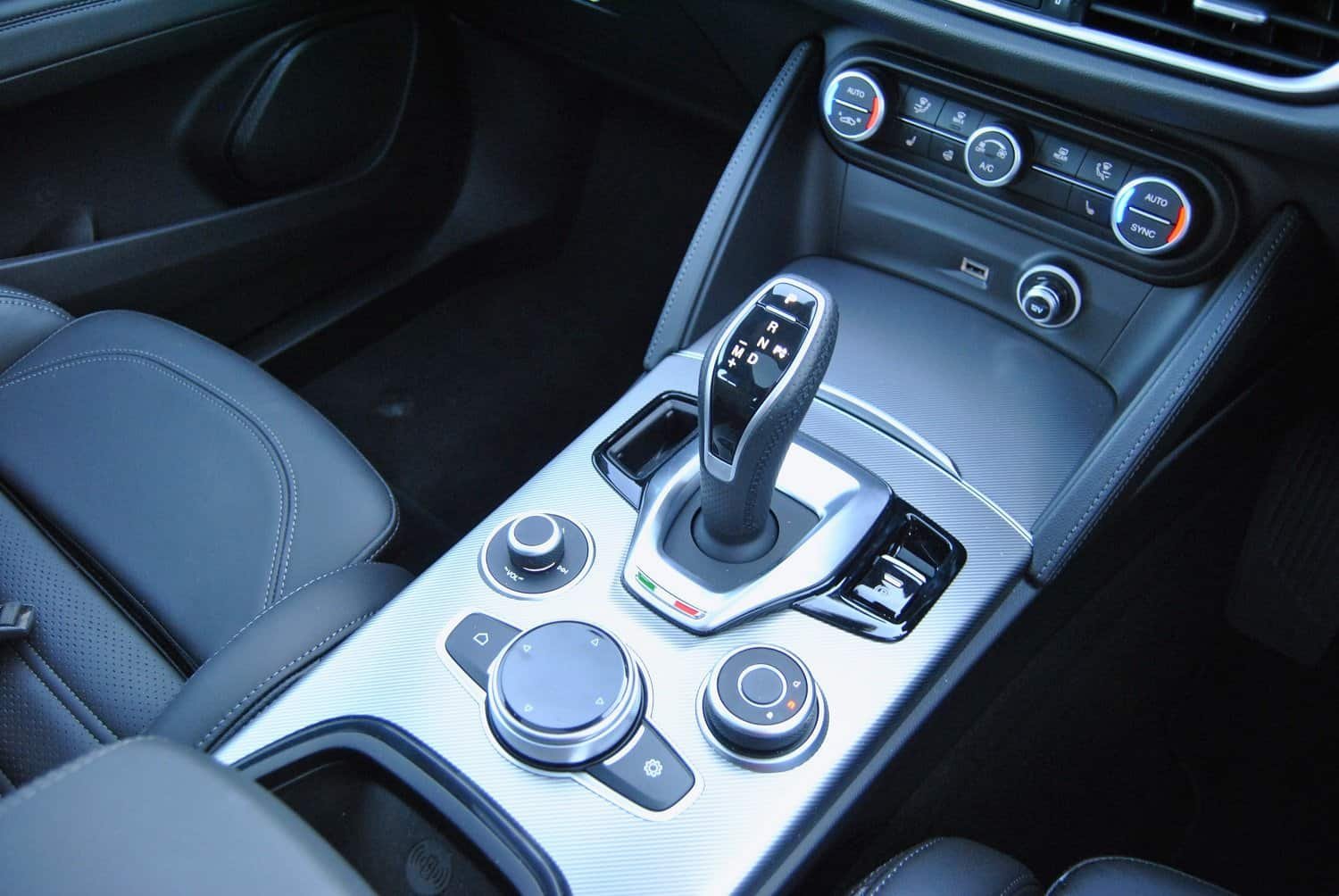 Alfa Romeo reveals facelift Stelvio in South Africa