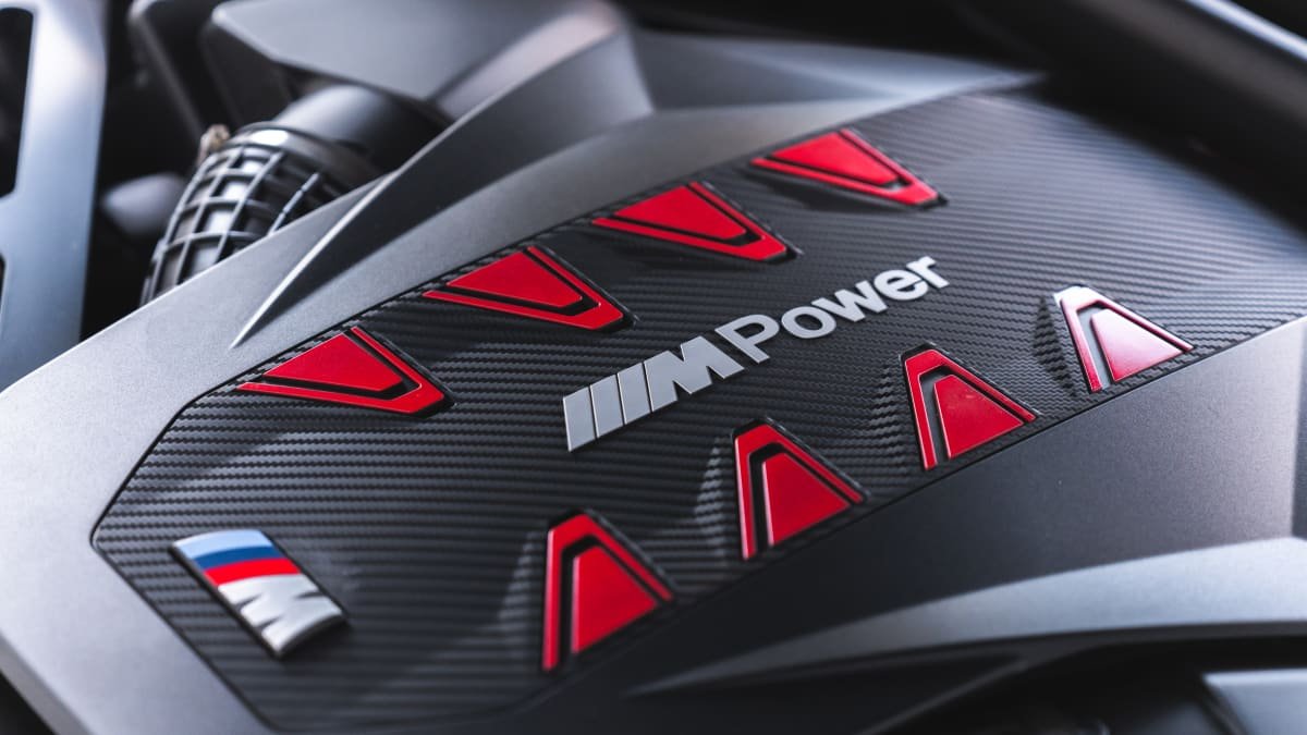 BMW XM 4.4L SUV 4WD Hybrid 2023