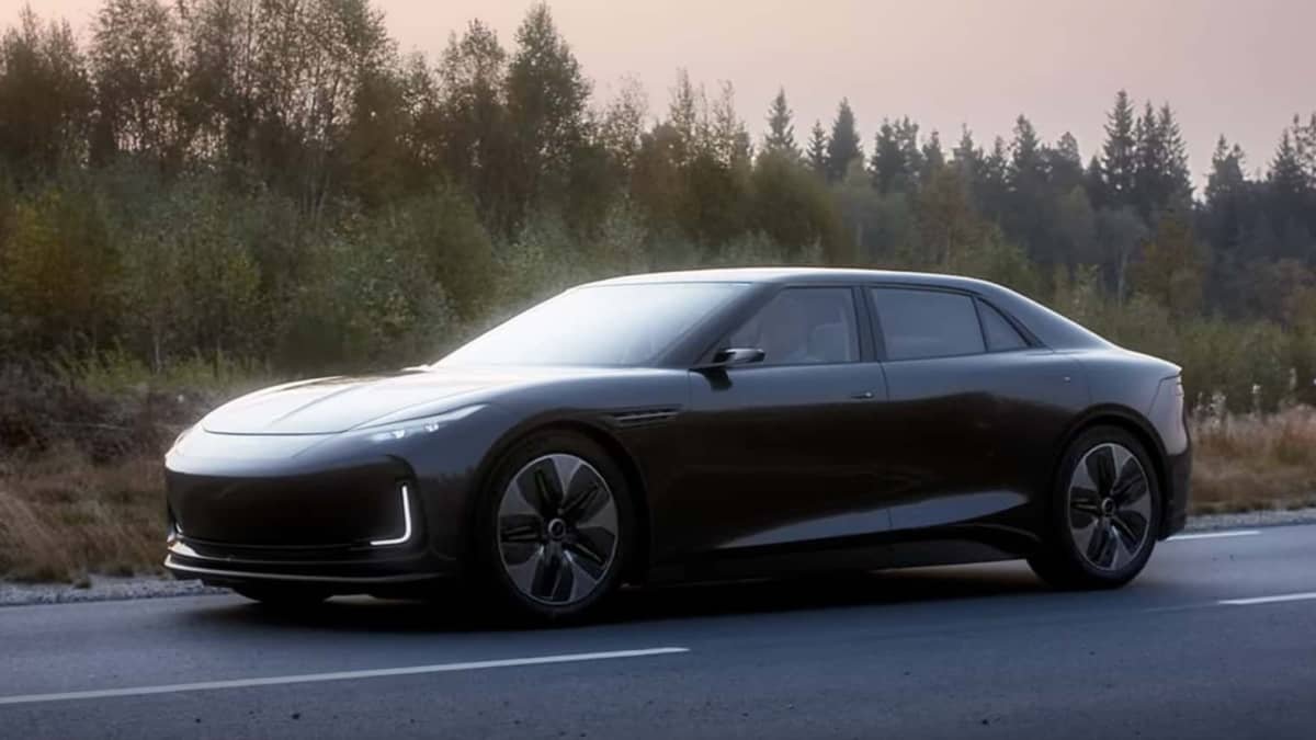 Saab brand could be resurrected for electric-car production – report