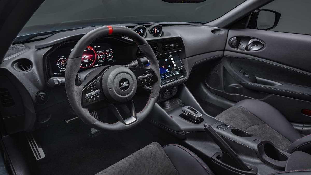 Nissan Z Nismo manual unlikely, but not ruled out – report