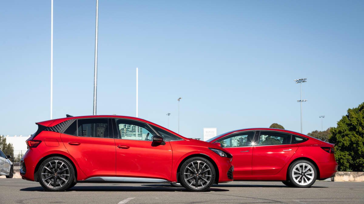 Should I buy a 2023 Tesla Model 3 or a Cupra Born?