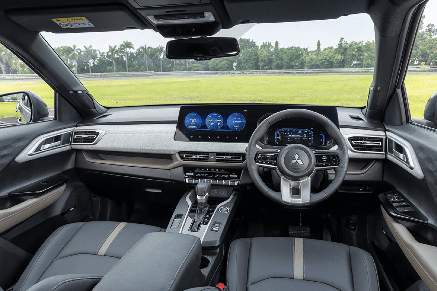 Concept XFC revealed as production new Mitsubishi Xforce