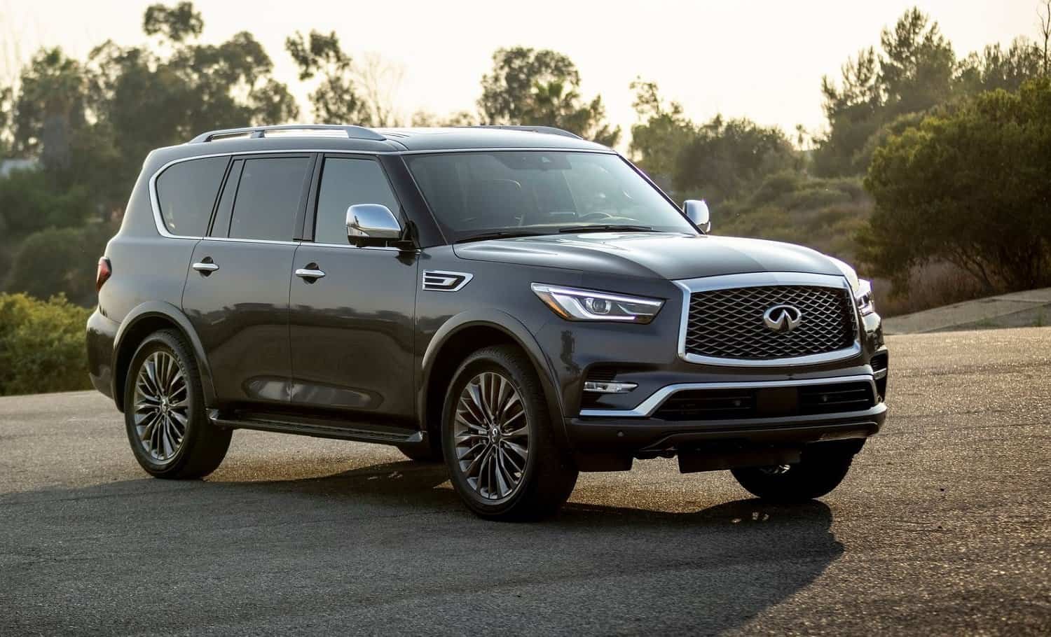 Next generation Infiniti QX80 previewed