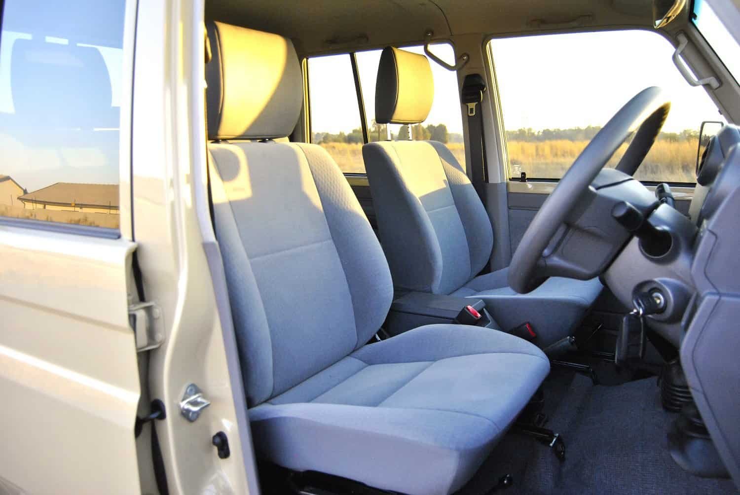 Review of the Toyota Land Cruiser pick-up