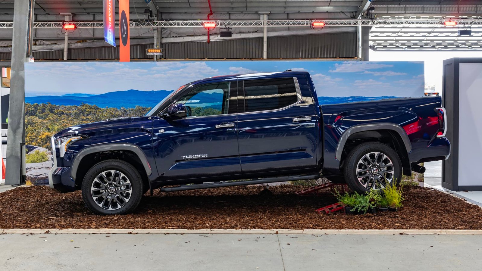 Toyota Tundra passes next checkpoint on way to Australian showrooms, 300 trial cars coming