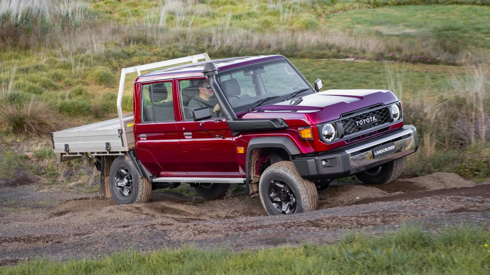 Toyota LandCruiser 70 Series V8 orders will resume, alongside 2.8-litre four-cylinder diesel