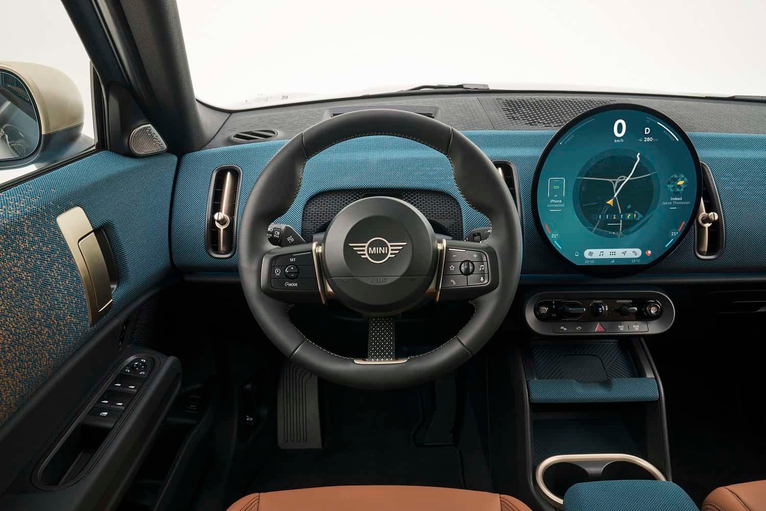 Mini has officially revealed the all-new Countryman