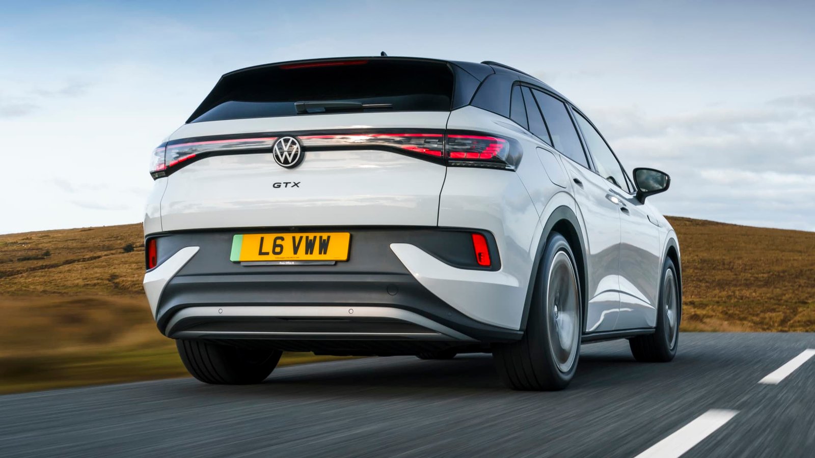 Volkswagen ID.4 and ID.5 to target Tesla Model Y with two-model attack next year