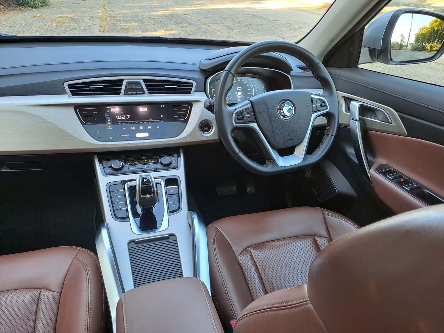 Proton X70 interior