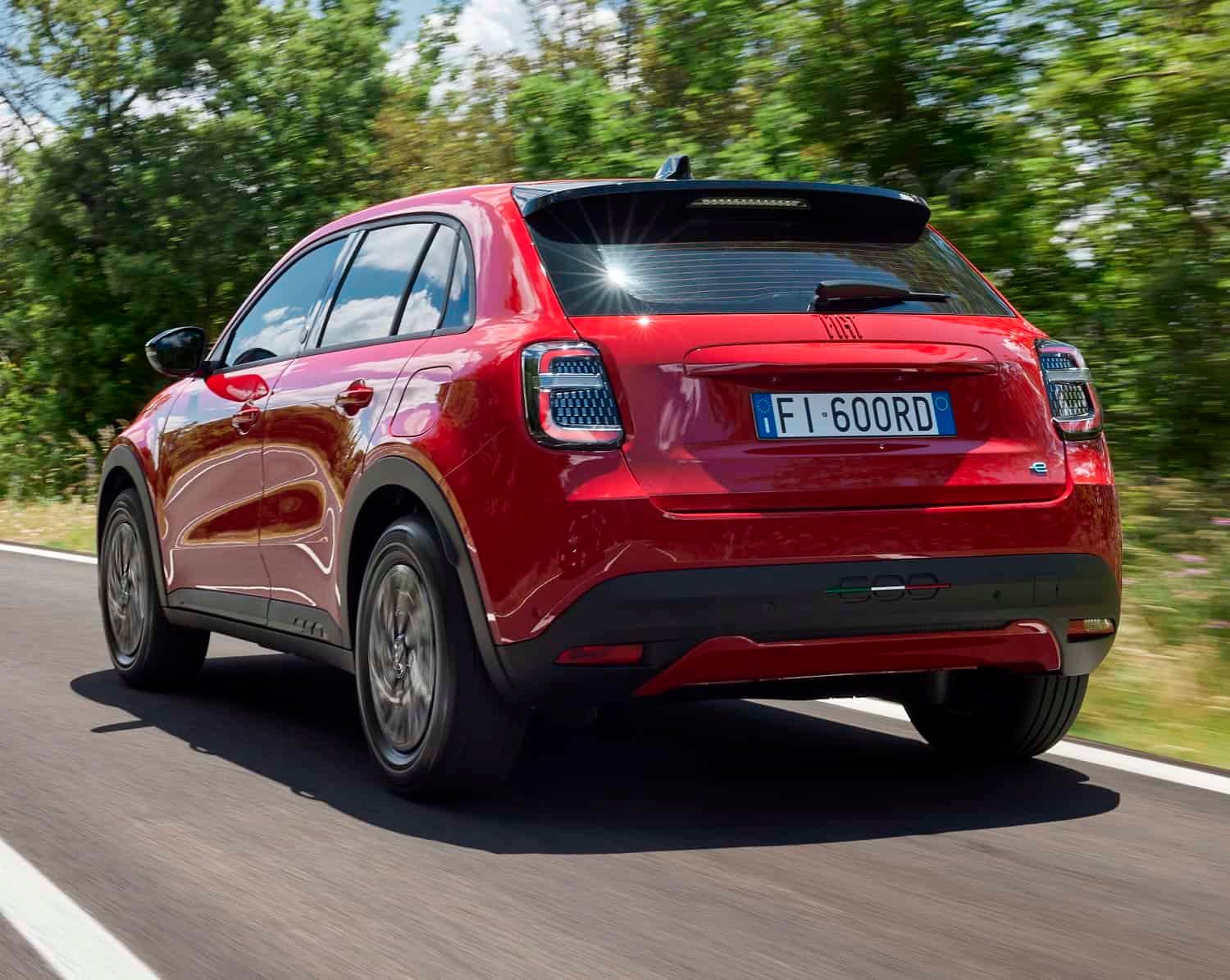 Hybrid powered Fiat 600 revealed