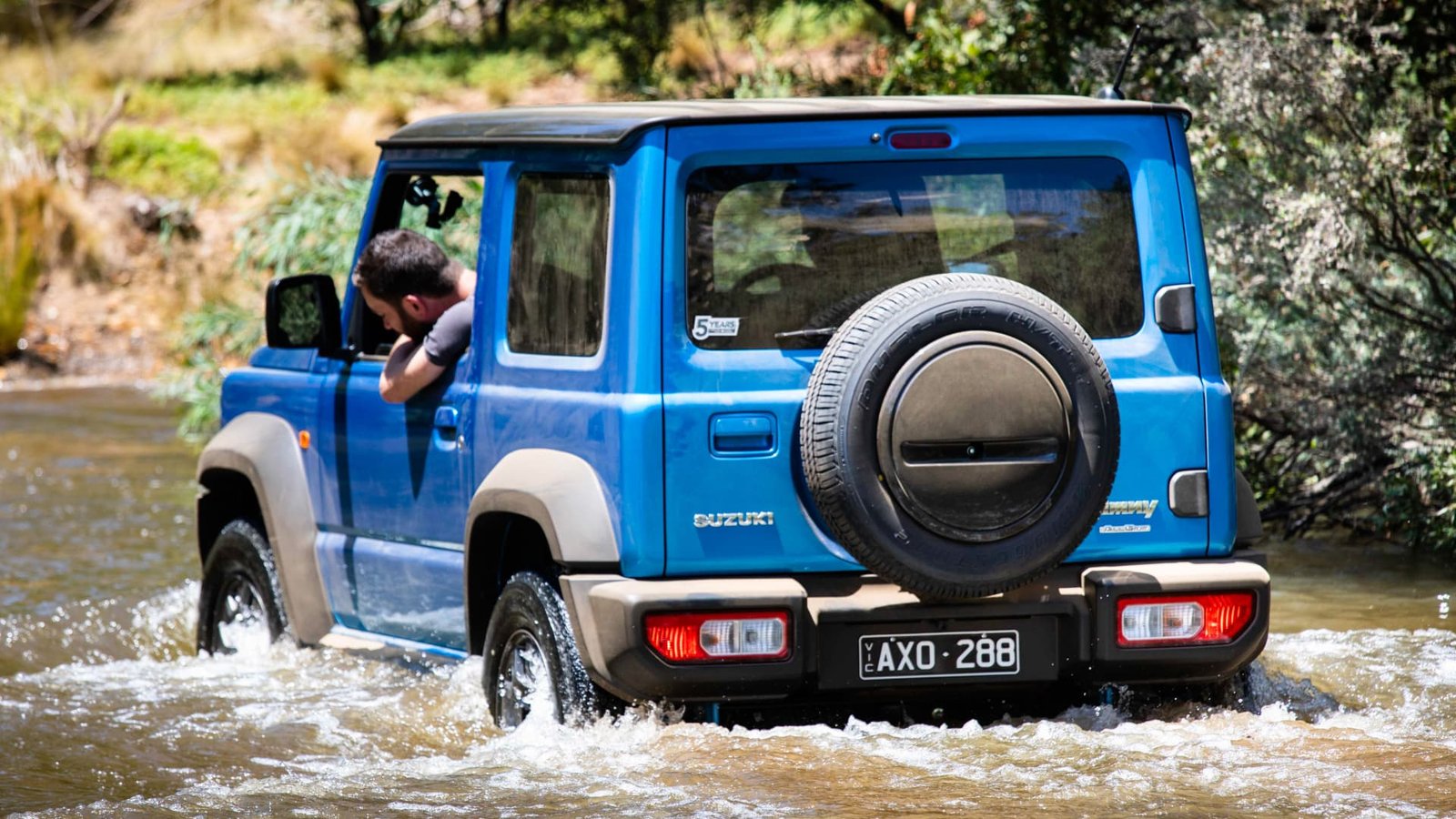 2024 Suzuki Jimny three-door auto sold out in five hours, 1500 five-door orders and counting