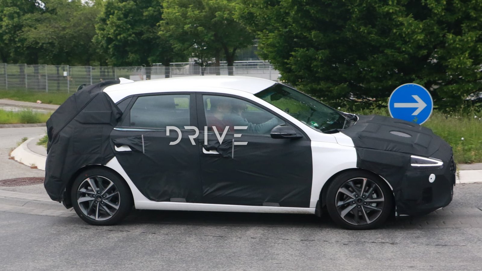 Hyundai i30 hatch to go on hiatus, pause orders until facelift, price rises late next year