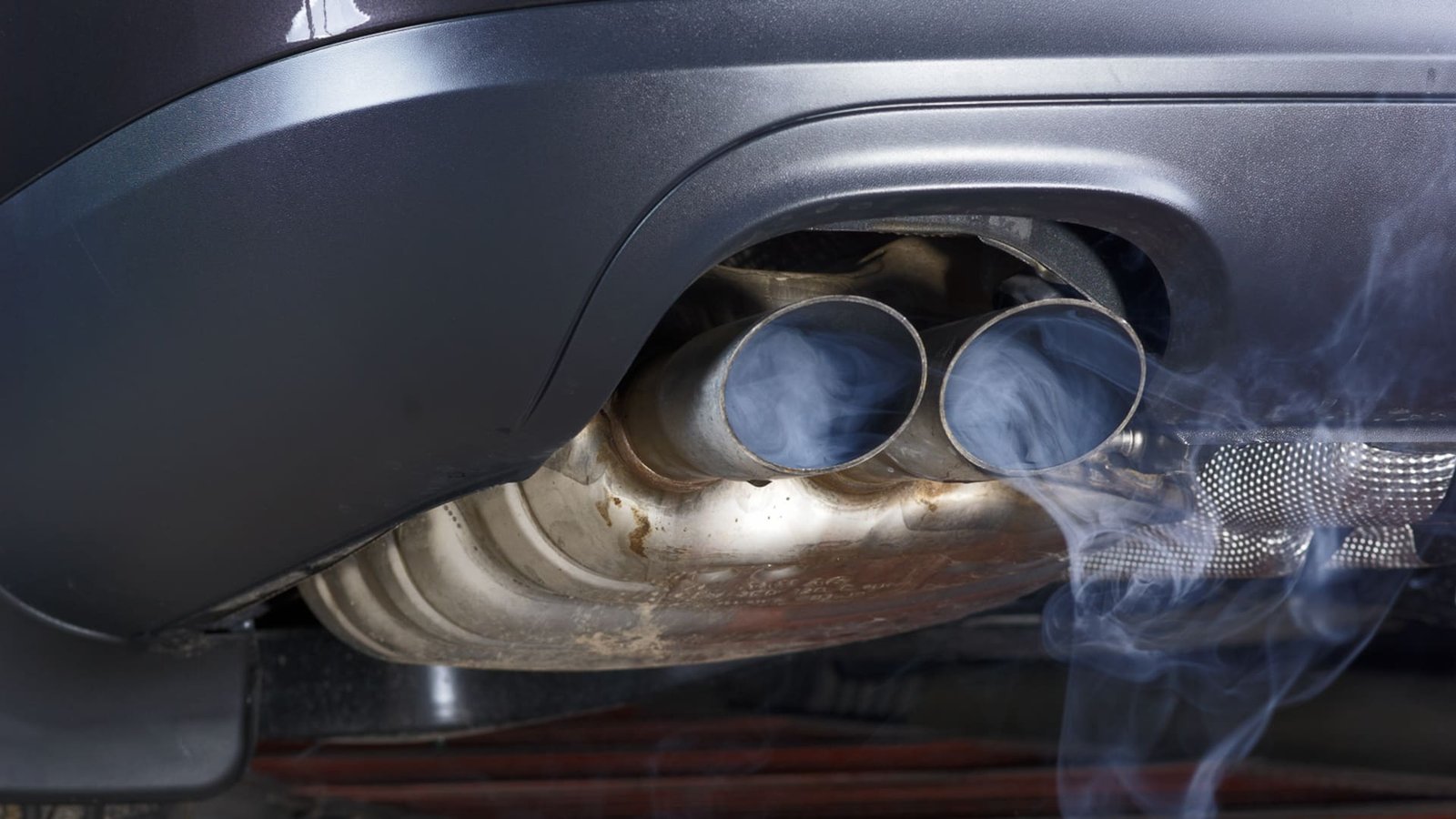 European emission laws to be weakened after car-makers push back – report