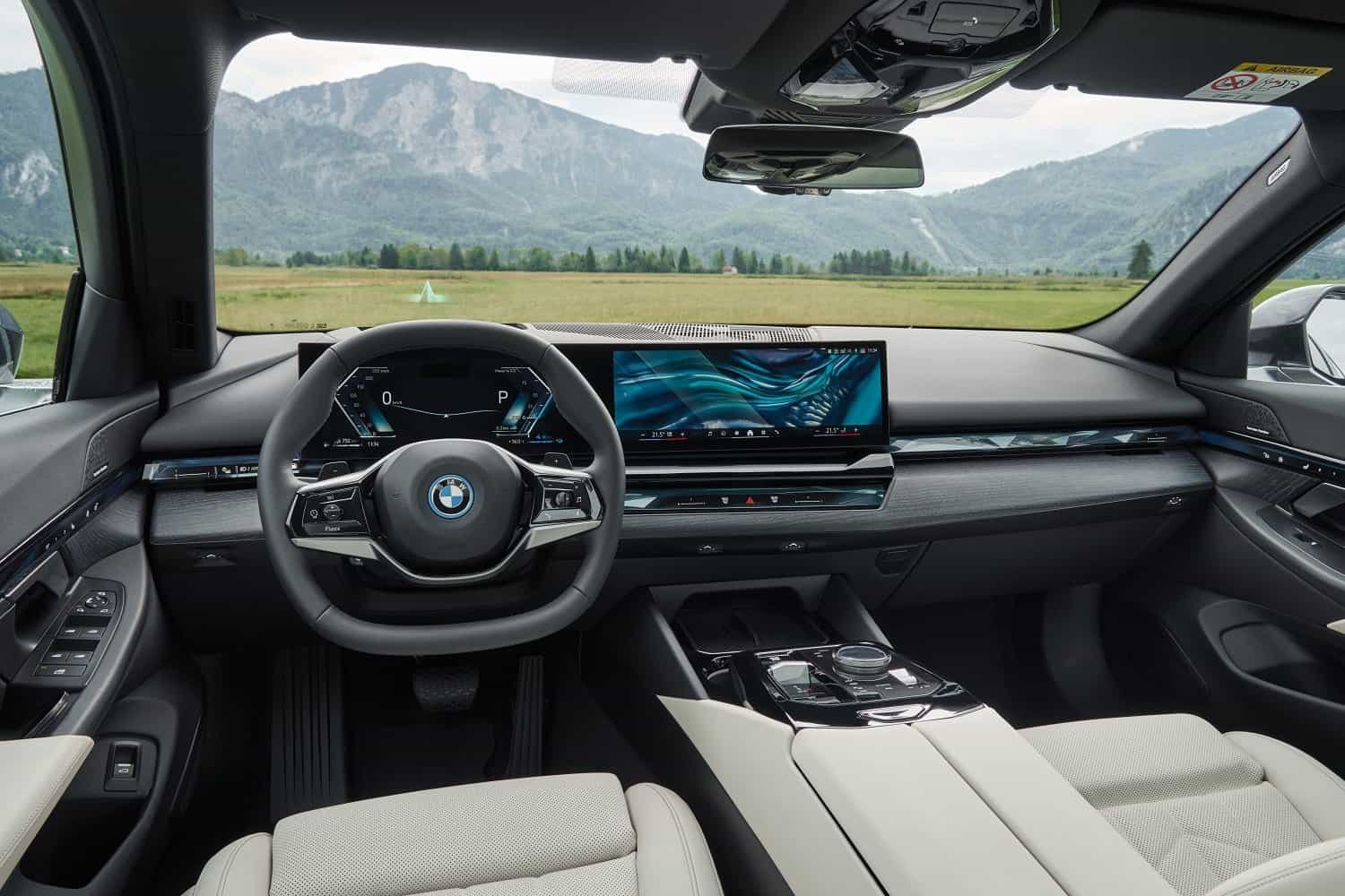 Plug-in hybrid new BMW 5 Series officially revealed