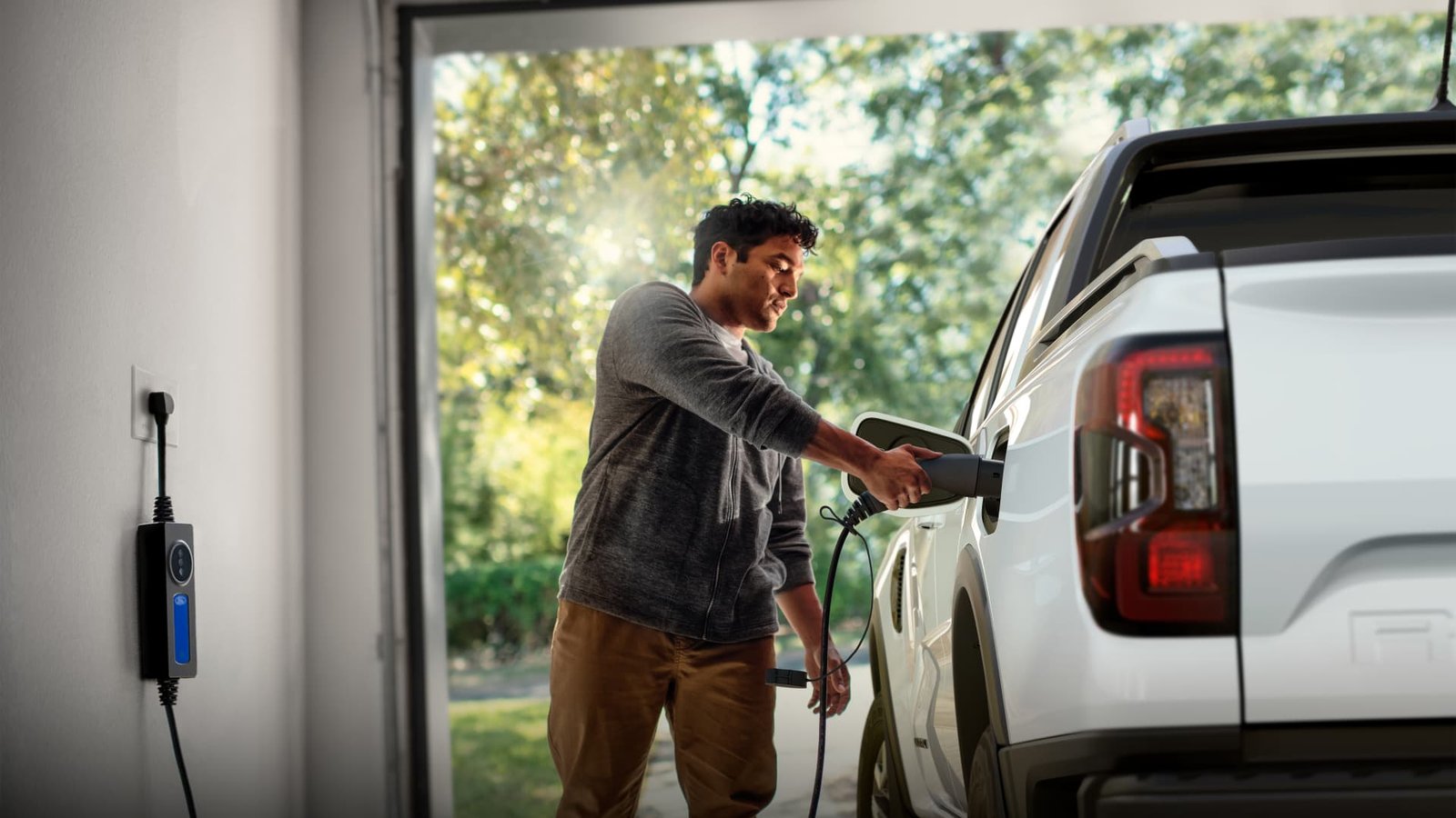 2025 Ford Ranger plug-in hybrid to be built in South Africa – report