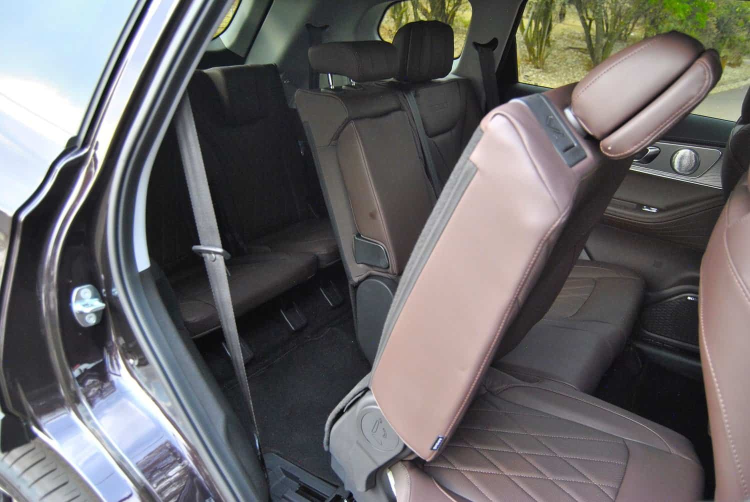 Behind the wheel of the Chery Tiggo 8 Pro Max