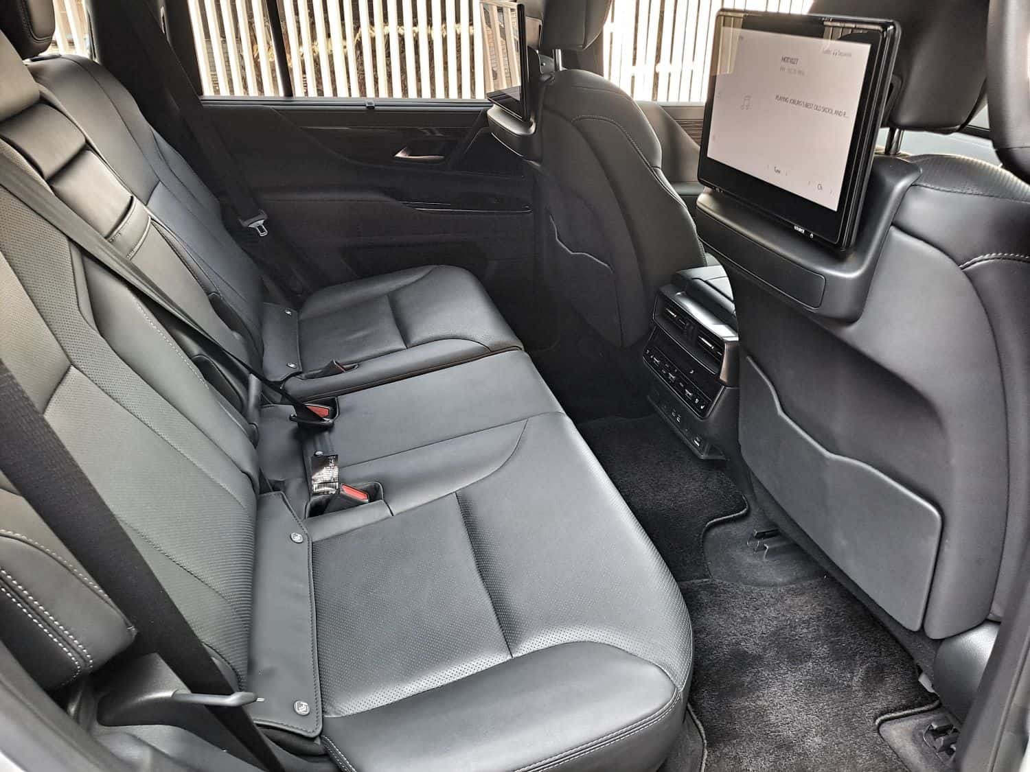 Lexus LX rear seat