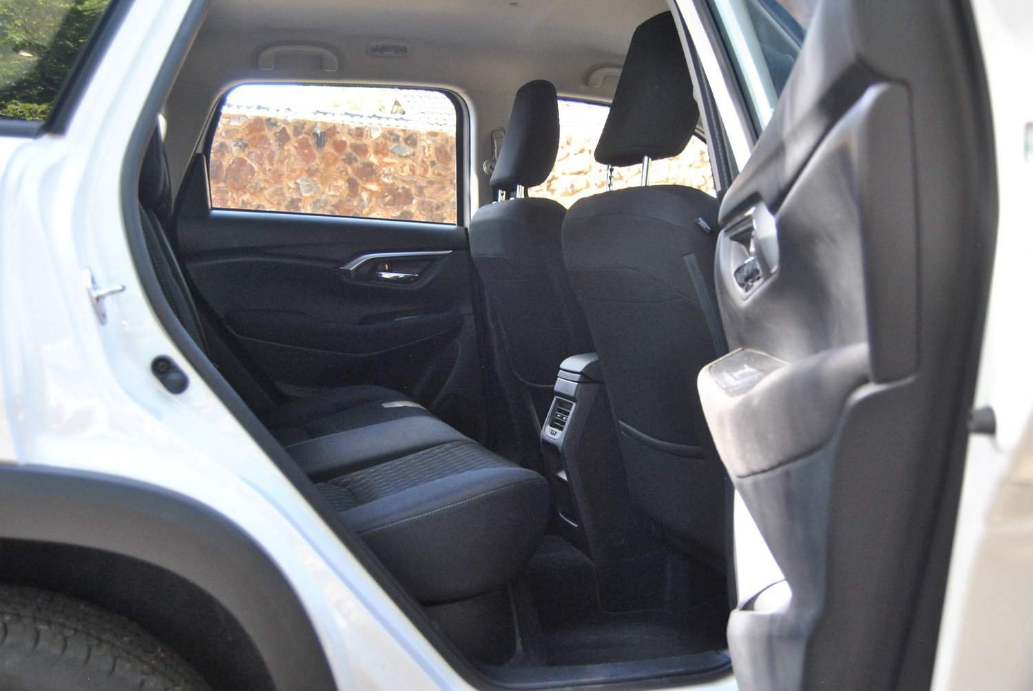 Sampling Suzuki's new base-spec Grand Vitara