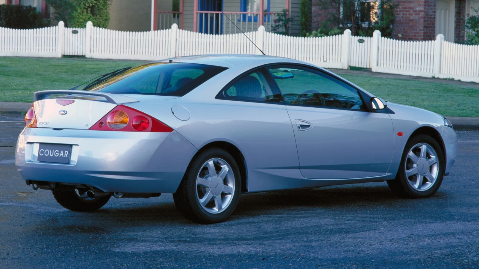 Ferrari loses court battle over a fake based on a humble Ford coupe