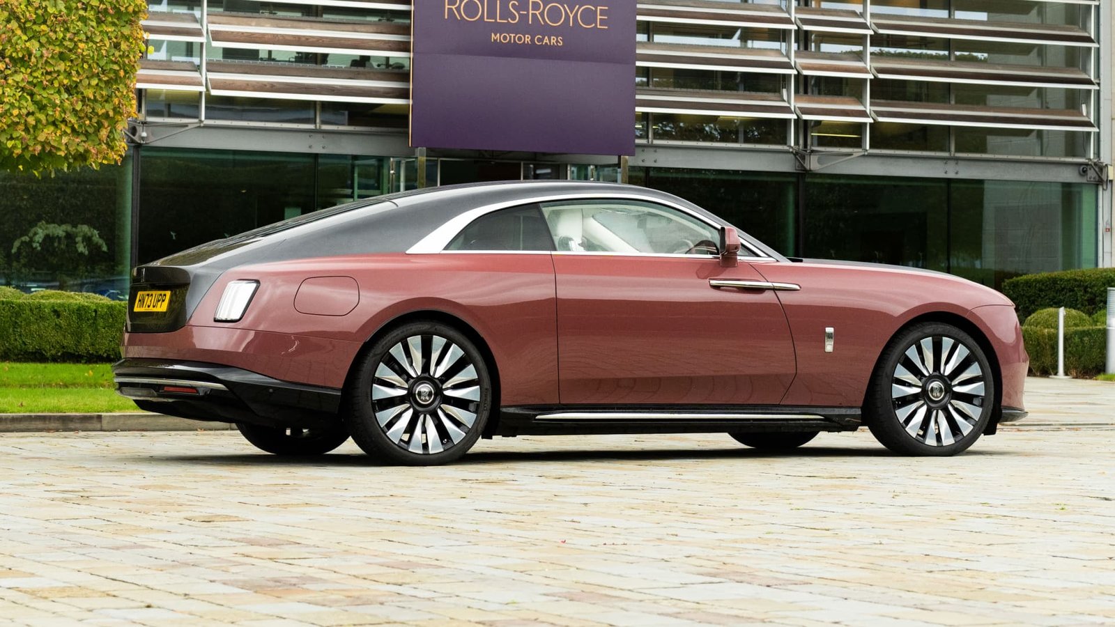 Rolls-Royce Spectre Black Badge performance edition around the corner with 485kW