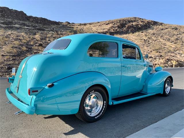 Pontiac, Pick of the Day: 1937 Pontiac ‘Silver Streak,’ but now aqua in color, ClassicCars.com Journal