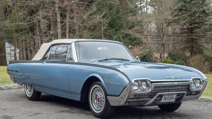 1962 Ford Thunderbird convertible with rebuilt engine