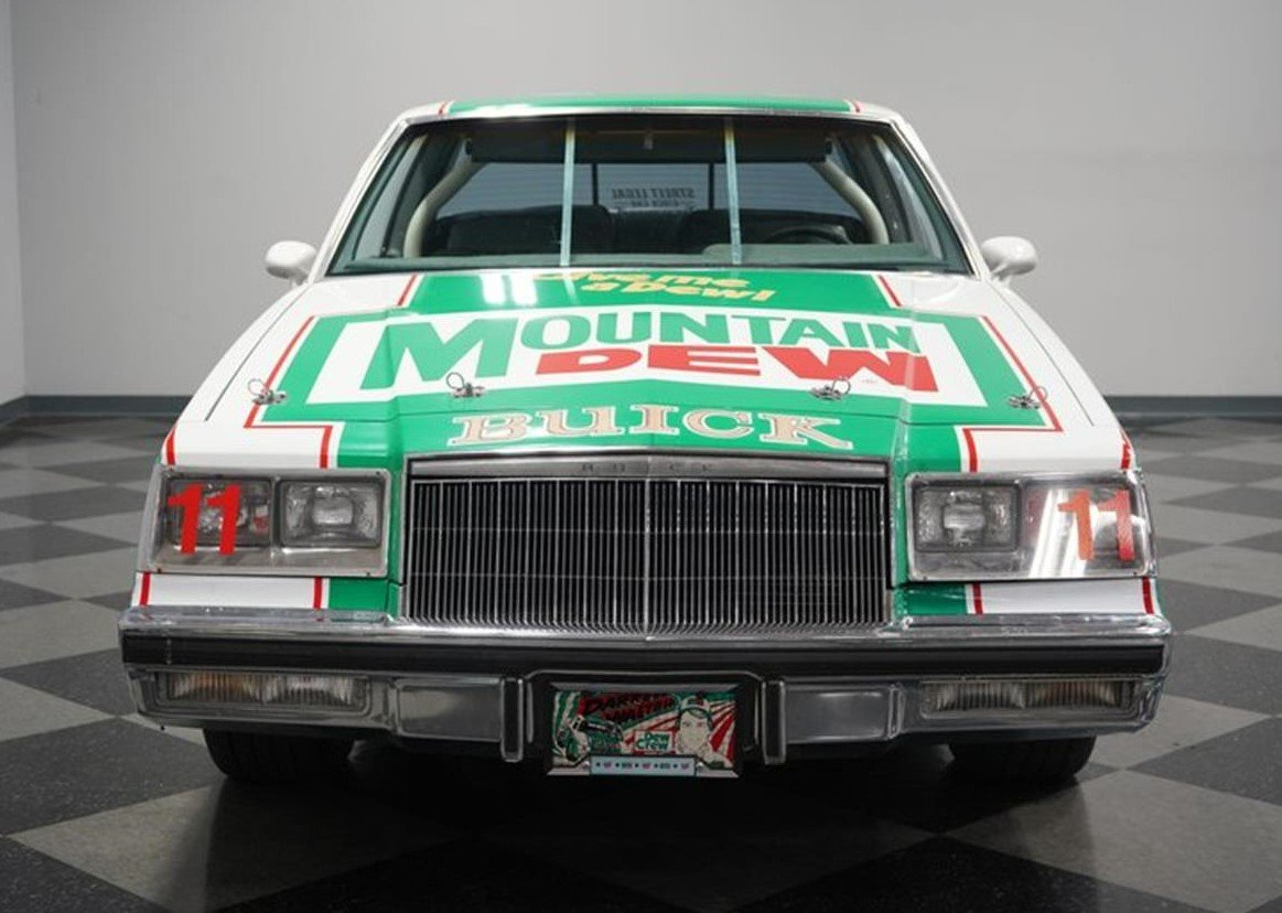 1981 Buick Regal street-legal NASCAR tribute