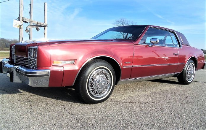 23488528-1983-oldsmobile-toronado-std toronado