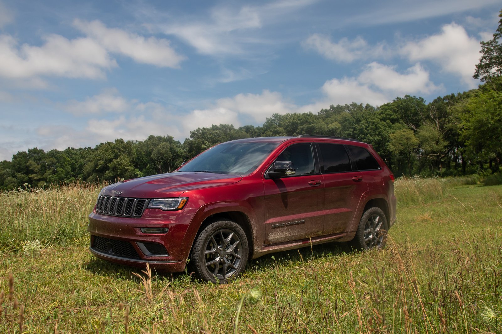 jeep-grand-cherokee-2019-08-exterior--front--red.jpg