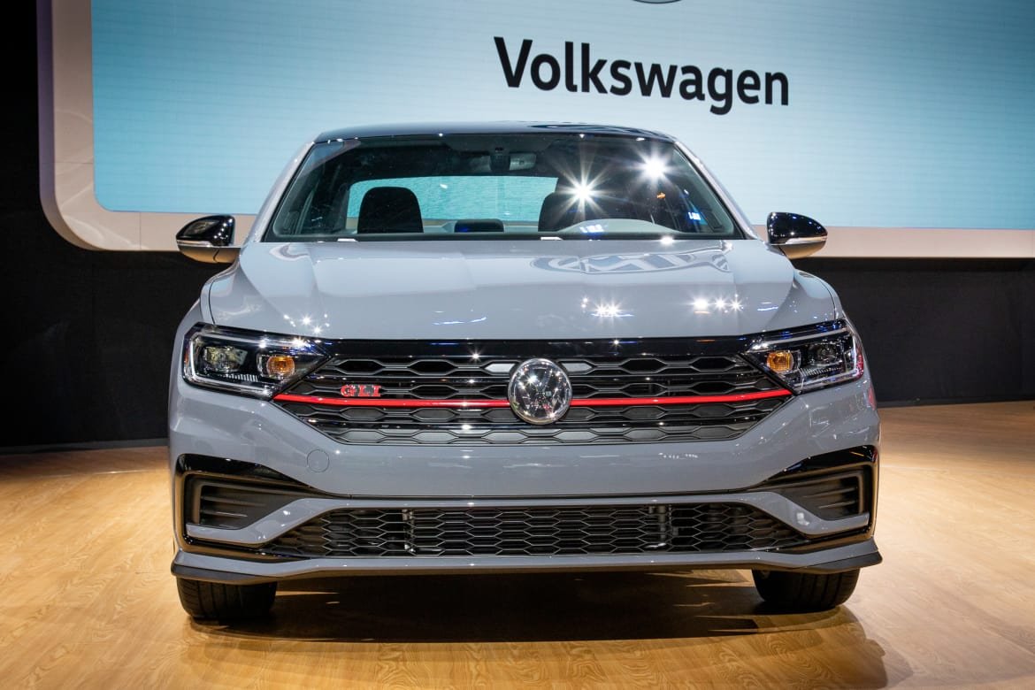 02-volkswagen-jetta-gli-2019-cl.jpg
