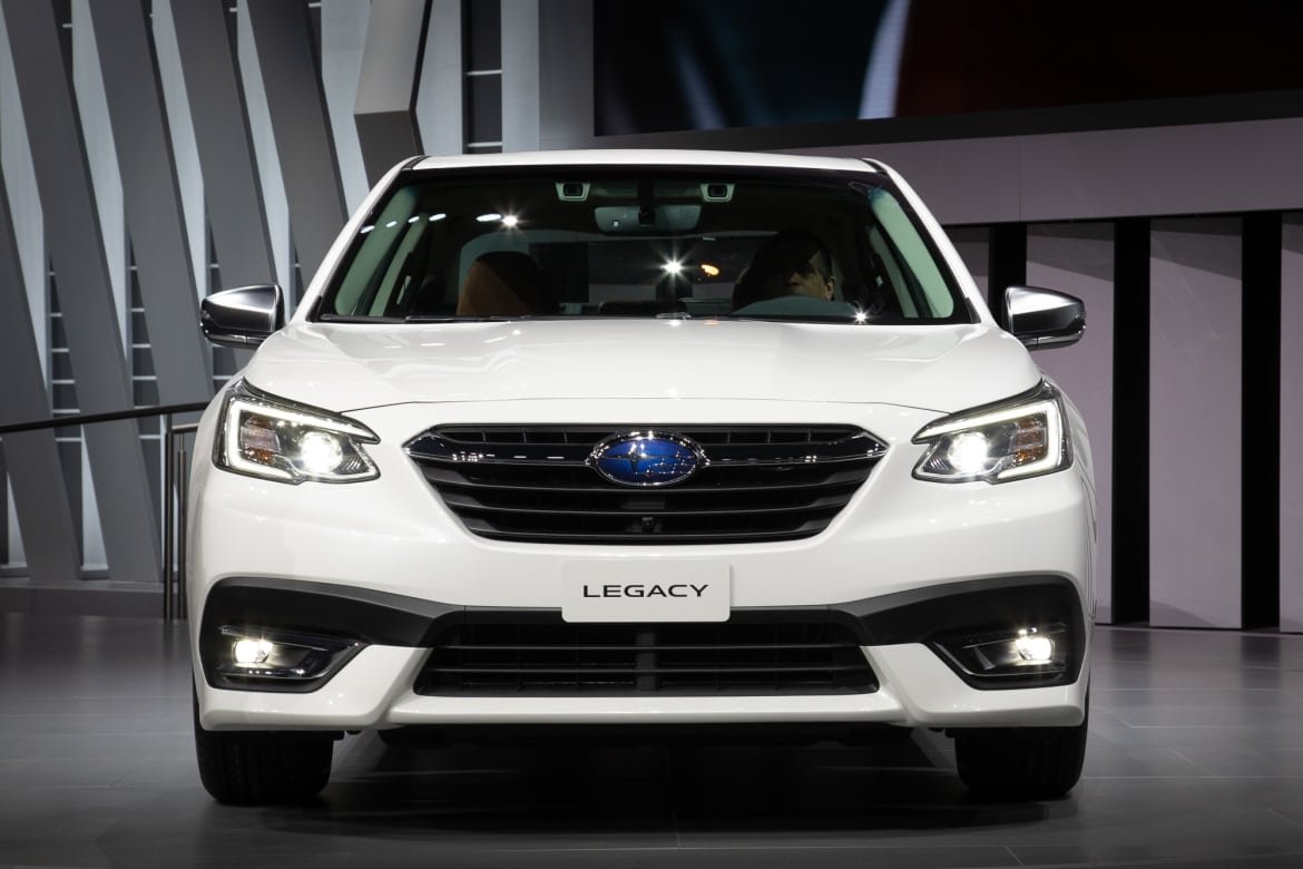 07-subaru-legacy-2020-cl.jpg