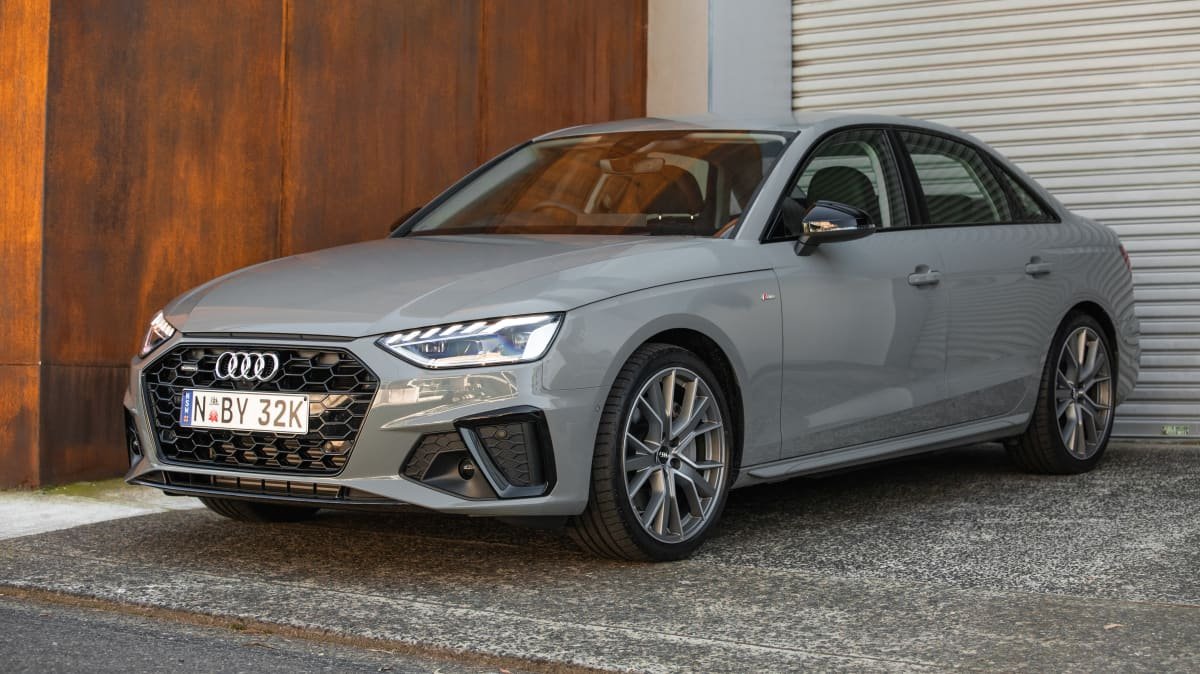 2021 Audi A4 v 2021 BMW 330i comparison-0